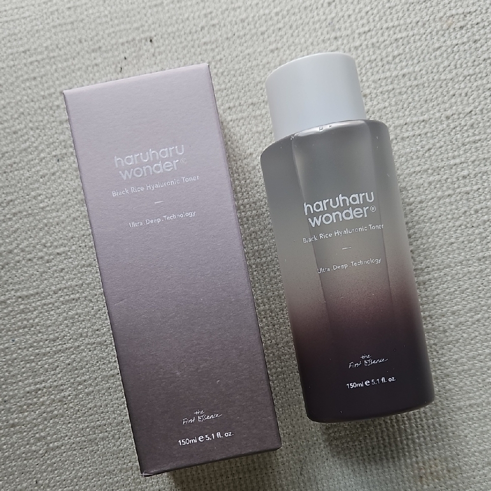 Black Rice Hyaluronic Toner - Elegant Purple - Picture 9 of 10
